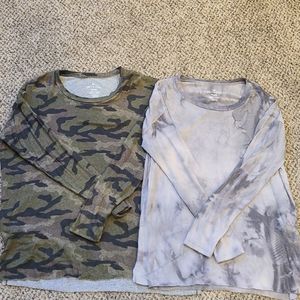 2 American Eagle Sweaters $20 for both